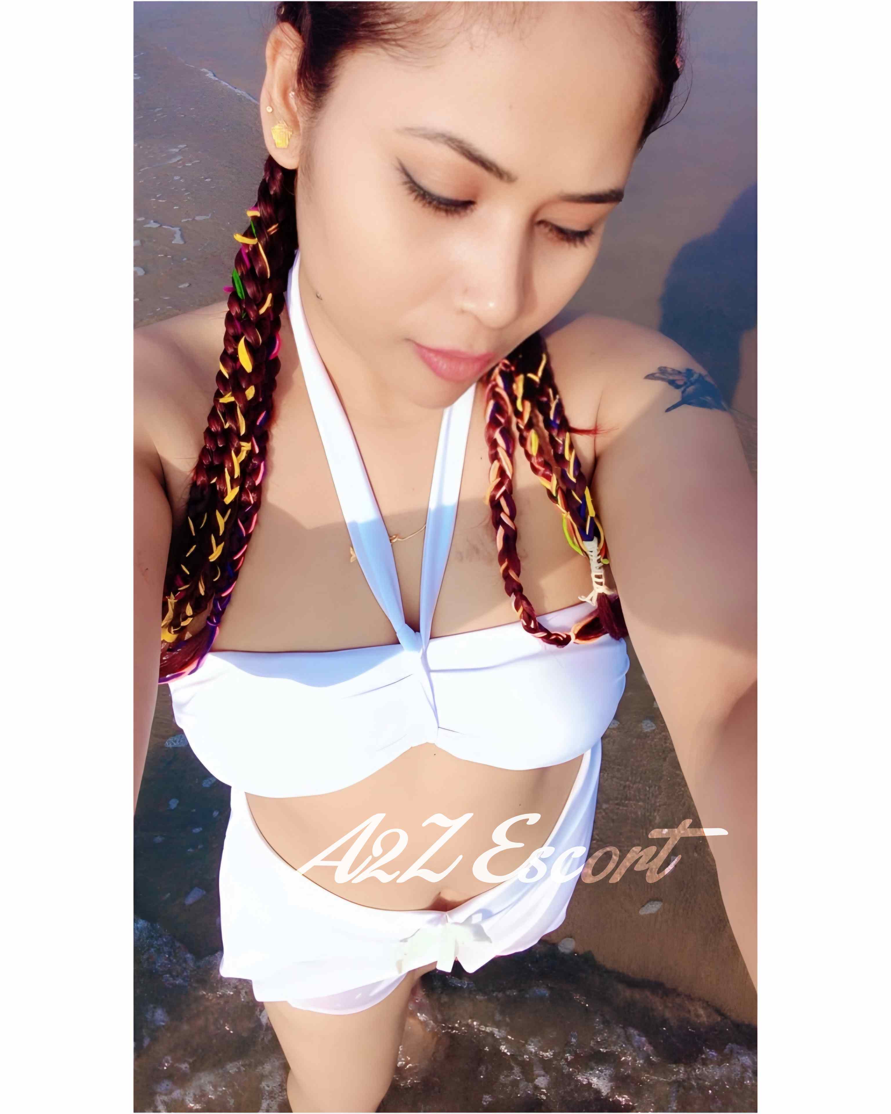 Call girl in Maharashtra available for private booking